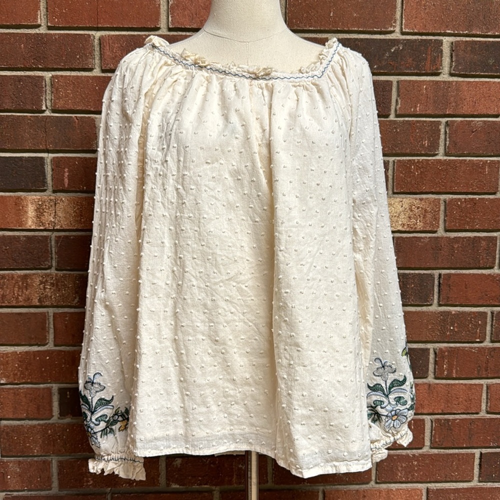 Forgotten Grace Embroidered Blouse‎